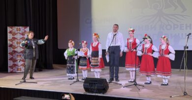 🌟 ГОРДОСТ ЗА НАШЕТО УЧИЛИЩЕ: УСПЕХ НА ФЕСТИВАЛА „ЖИВИ КОРЕНИ“ 2026! 🌟